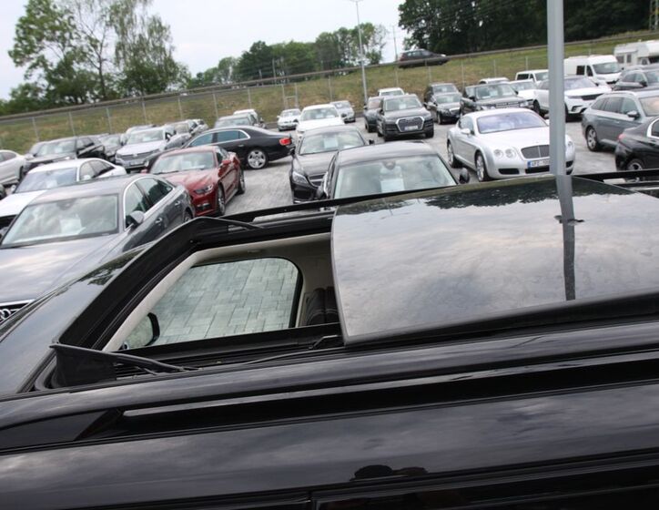 Land Rover Range Rover 51