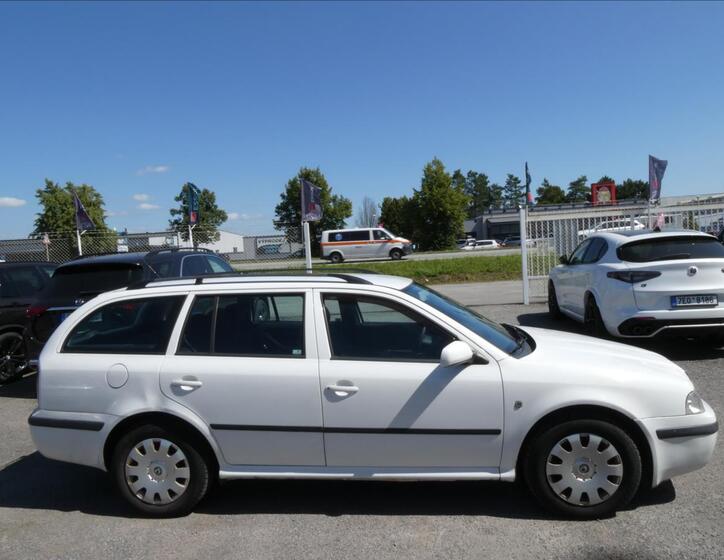 Škoda Octavia 8