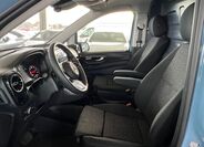 Mercedes-Benz Vito 10