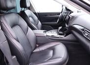Maserati Levante 14