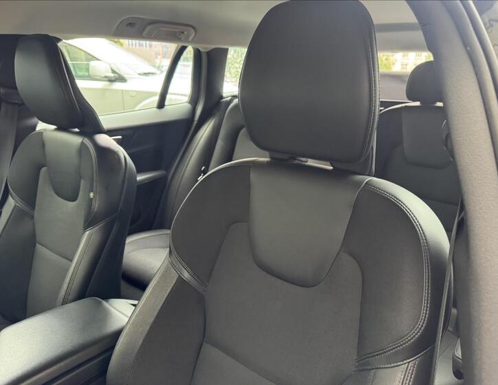 Volvo V60 22