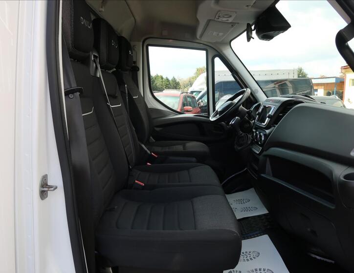 Iveco Daily 12