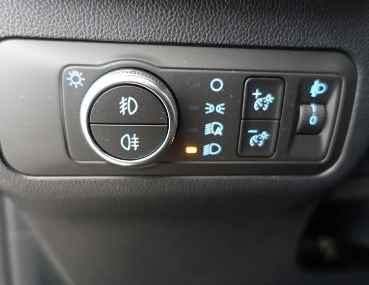 Ford Kuga 21