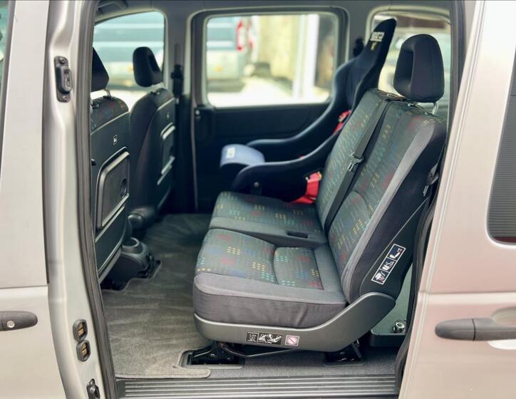 Mercedes-Benz Vaneo 13