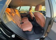 Audi Q8 12