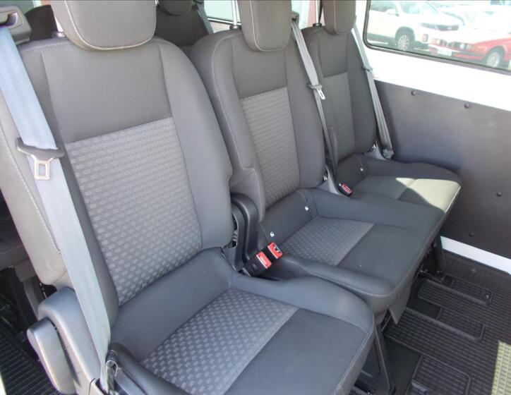 Ford Transit Custom 23