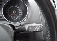Volkswagen Golf 32