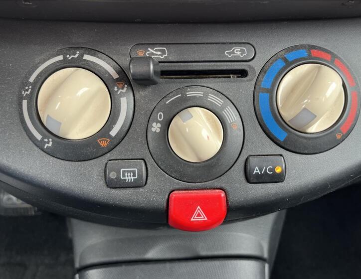 Nissan Micra 18