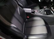 Peugeot 308 13