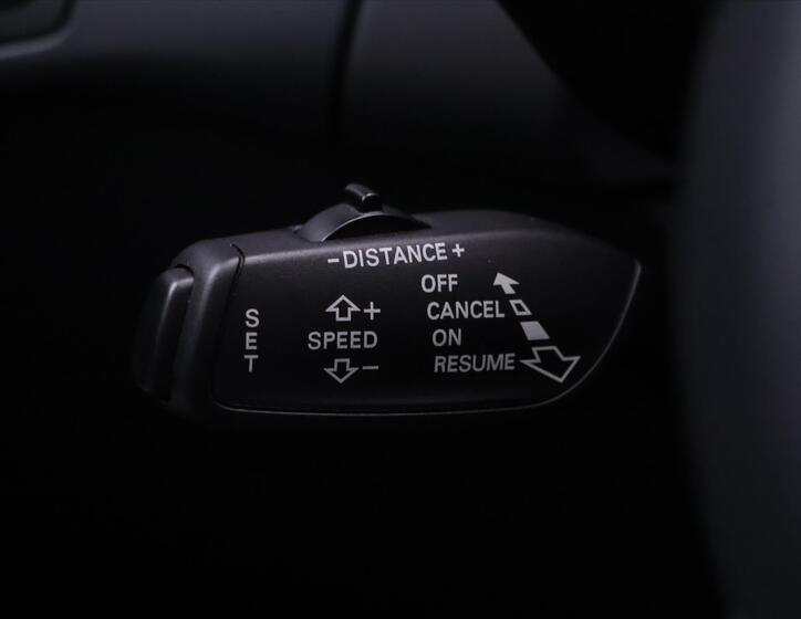 Audi RS 4 25
