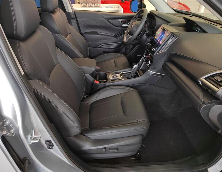 Subaru Forester 12