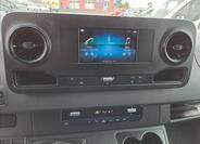 Mercedes-Benz Sprinter 14