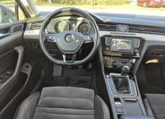 Volkswagen Passat 10