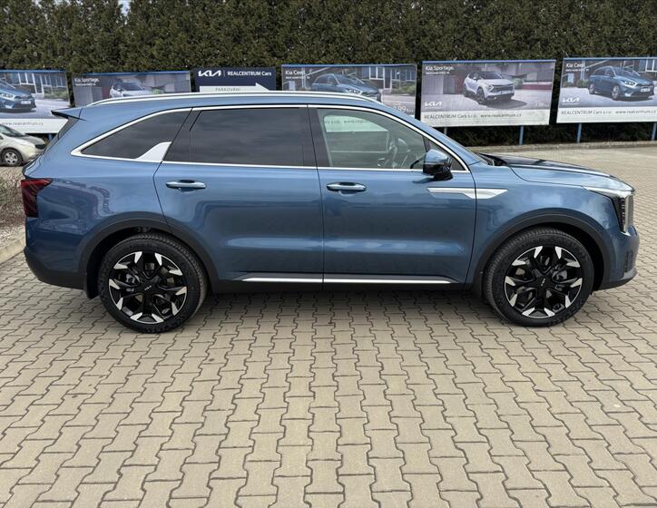 KIA Sorento 8