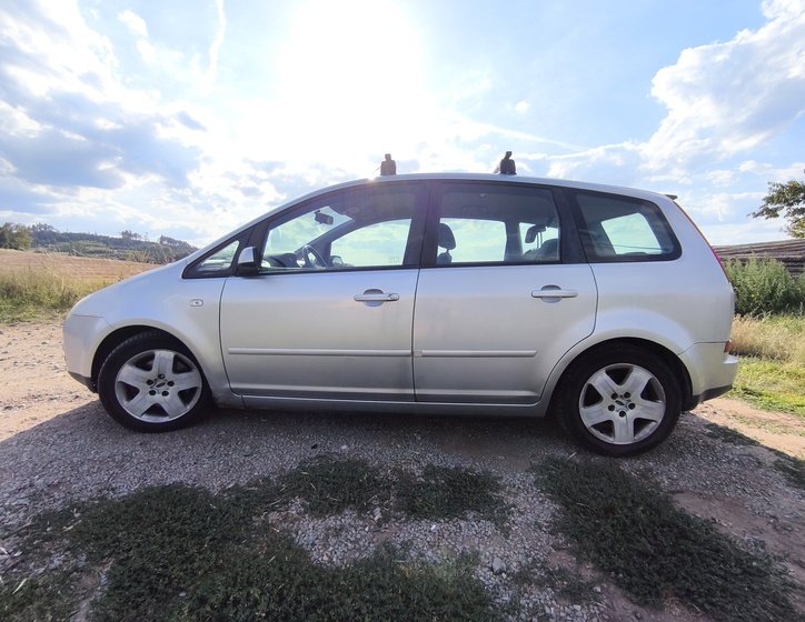Ford C-MAX 9
