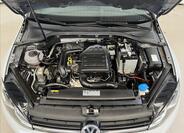 Volkswagen Golf 32