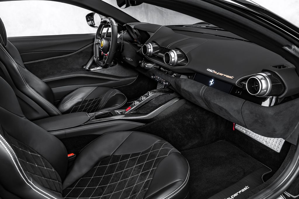 Ferrari 812