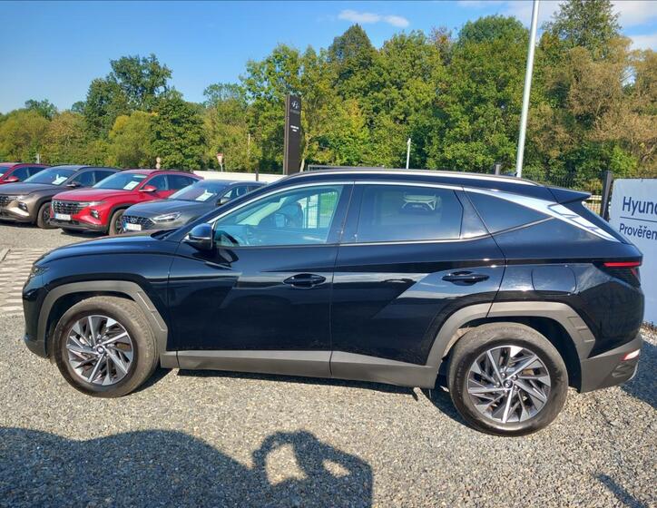 Hyundai Tucson 4