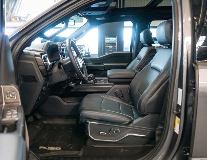 Ford F-150 17