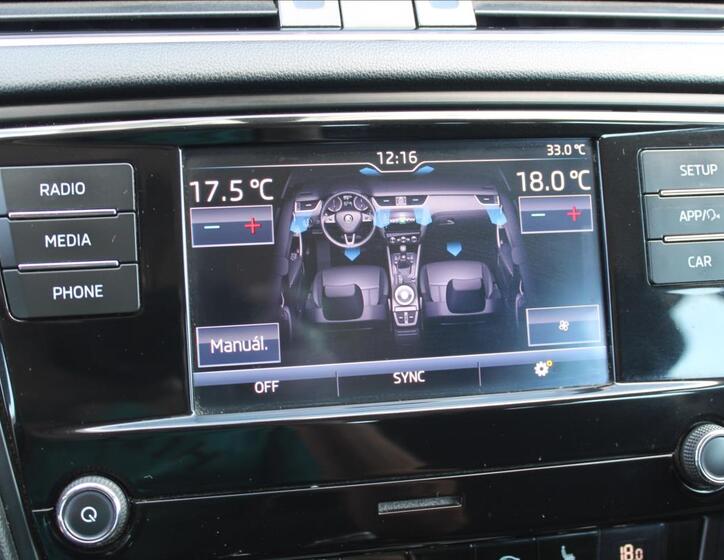 Škoda Octavia 12