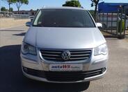 Volkswagen Touran 2