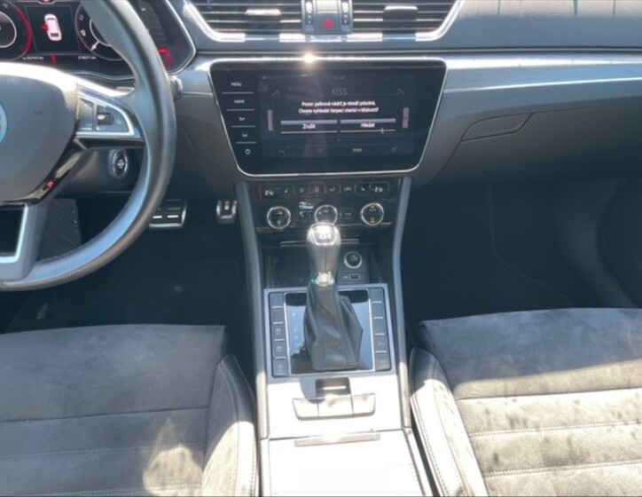 Škoda Superb 10