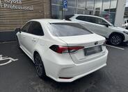 Toyota Corolla 16