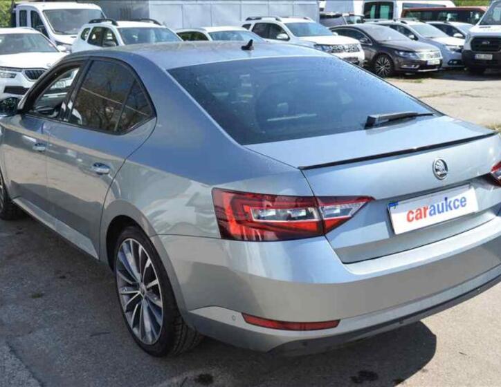 Škoda Superb 6