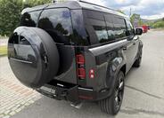 Land Rover Defender 7