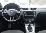 Škoda Octavia 10