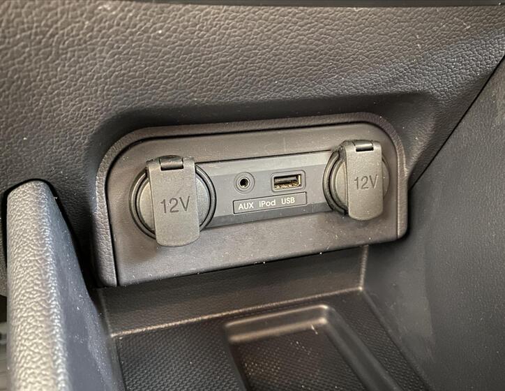 KIA Rio 17