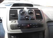 Mercedes-Benz Vito 12