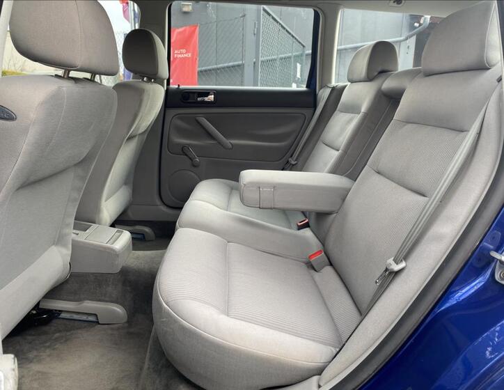 Volkswagen Passat 32