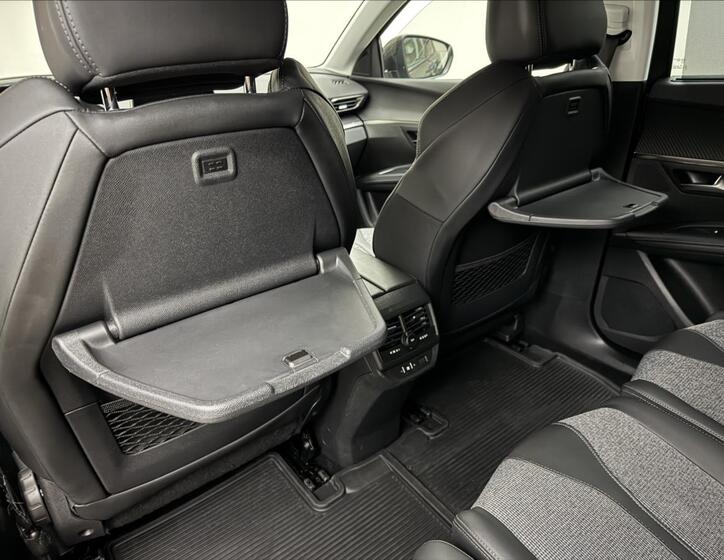 Peugeot 5008 37