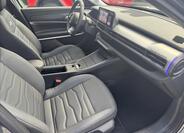 Jeep Avenger 9