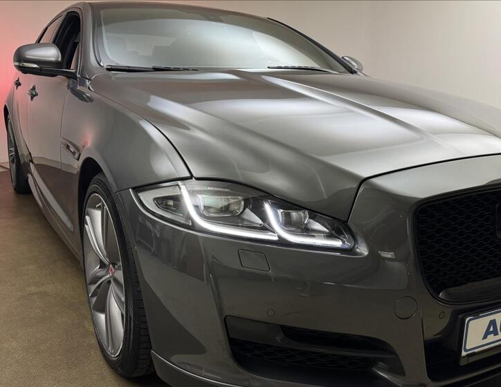Jaguar XJ 55