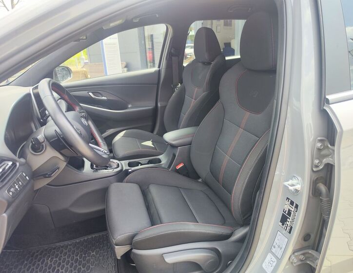 Hyundai i30 14