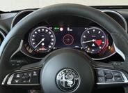 Alfa Romeo Giulia 21