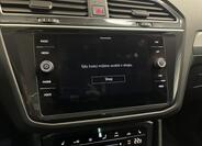 Volkswagen Tiguan 9