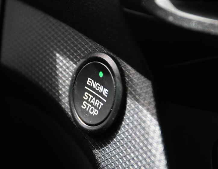Ford Tourneo 25