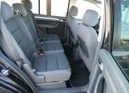 Volkswagen Touran 16