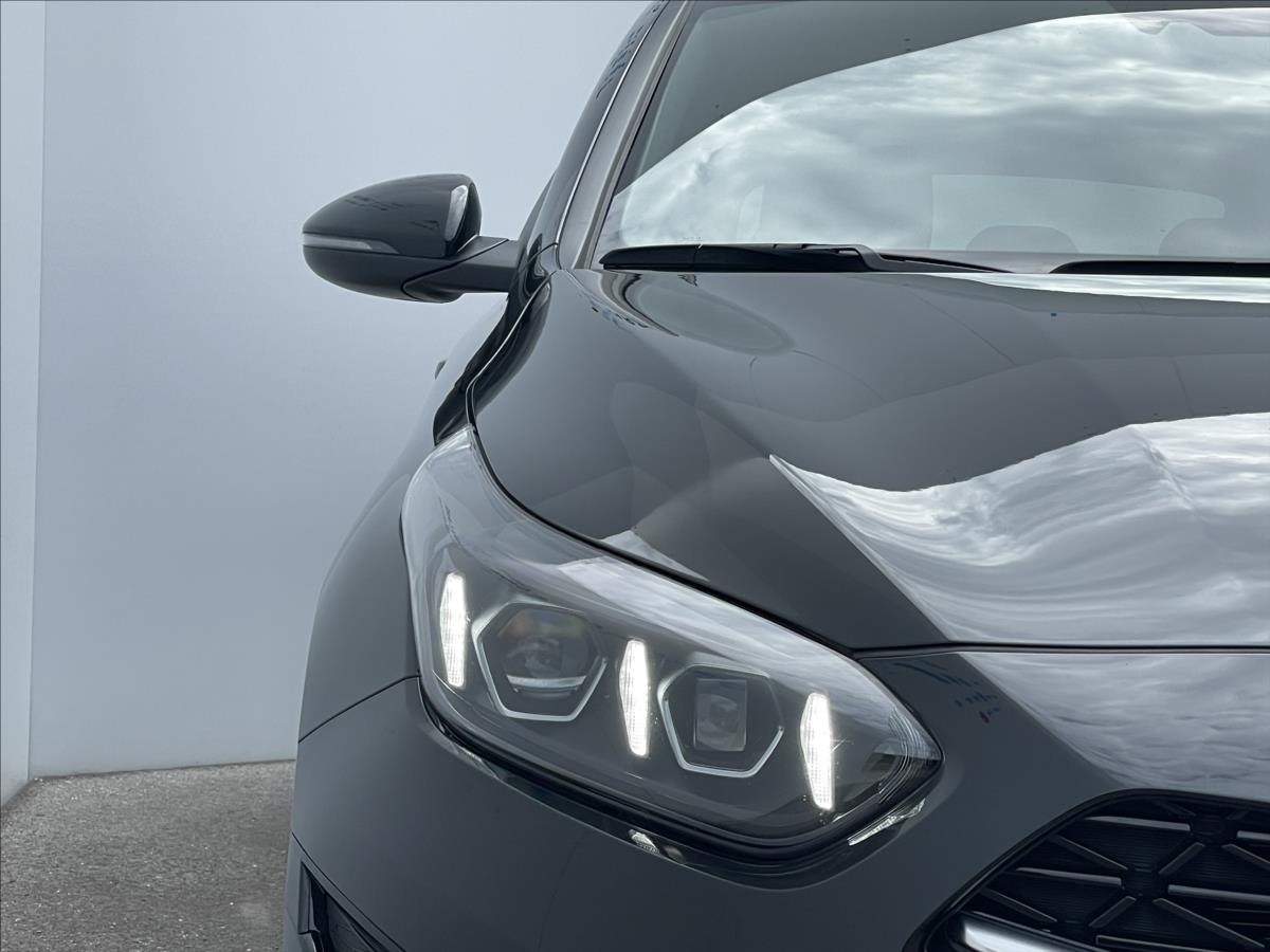KIA ProCeed