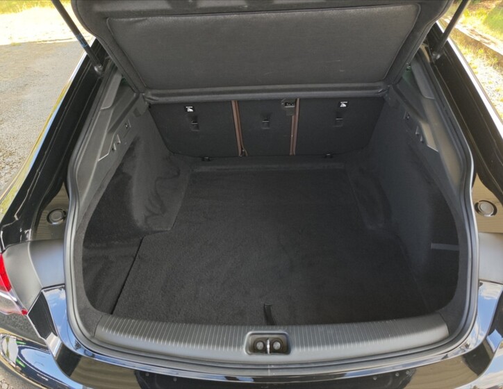 Opel Insignia 11