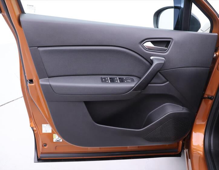 Renault Captur 10