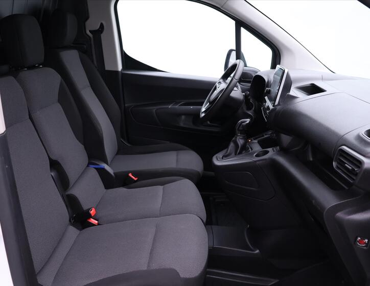 Opel Combo 11