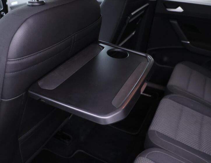 Volkswagen Touran 17