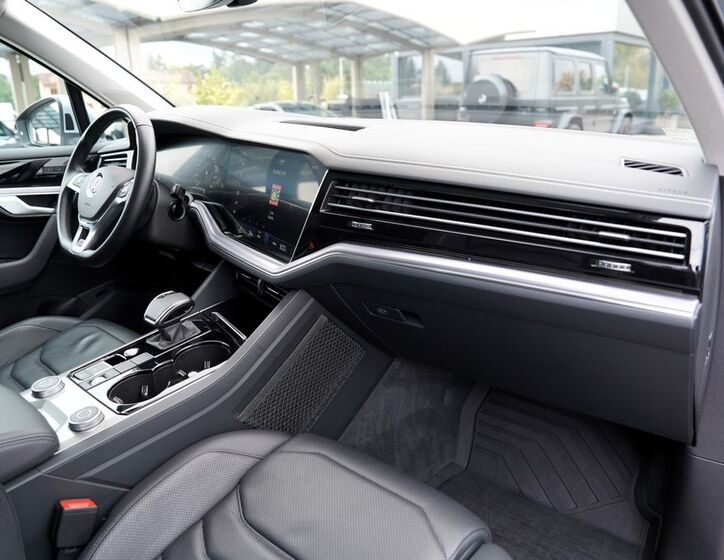 Volkswagen Touareg 31