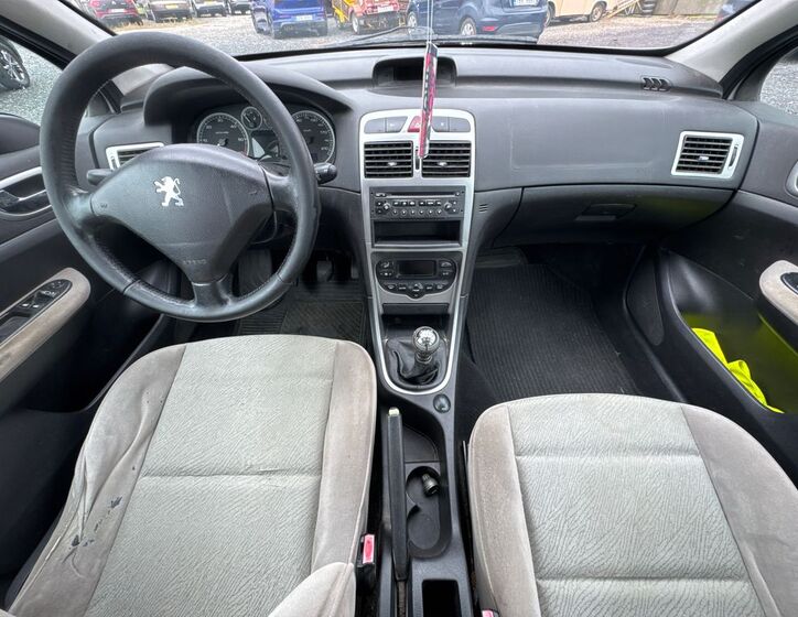Peugeot 307 7