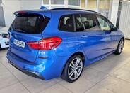BMW Řada 2 6