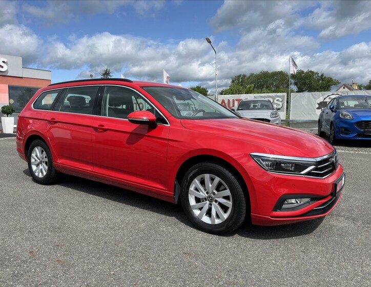 Volkswagen Passat 2